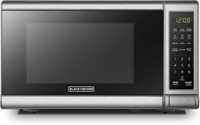 Compact Power: BLACK+DECKER EM720CB7 Microwave Oven Review