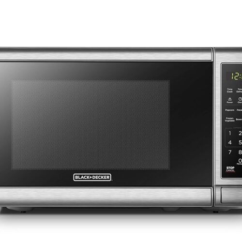 Compact Power: BLACK+DECKER EM720CB7 Microwave Oven Review