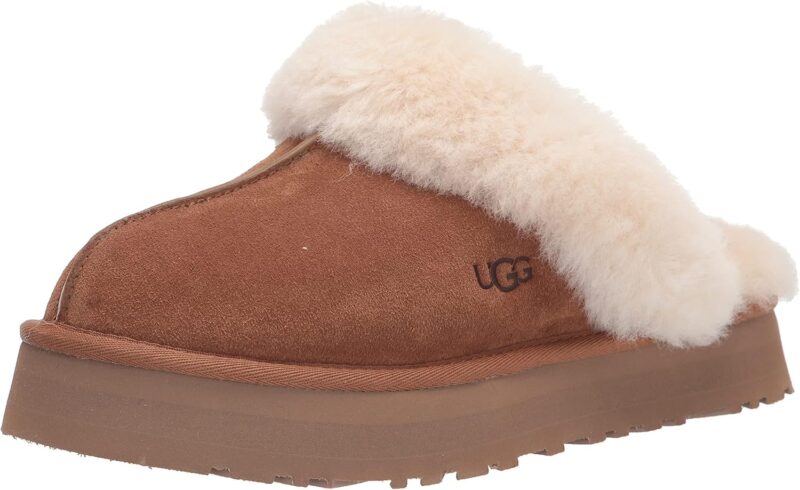 Cozy Comfort: UGG Women's Disquette Slipper Review