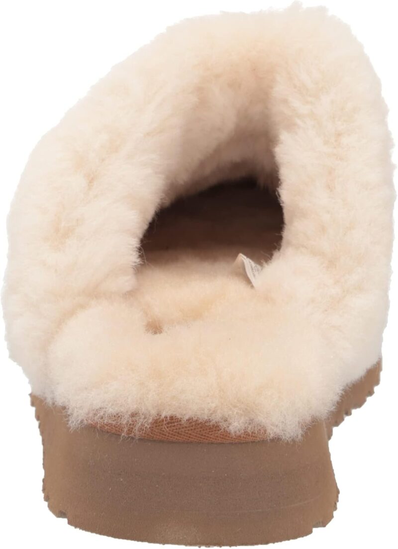 Cozy Comfort: UGG Women's Disquette Slipper Review