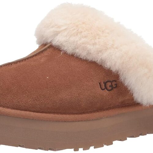 Cozy Comfort: UGG Women's Disquette Slipper Review