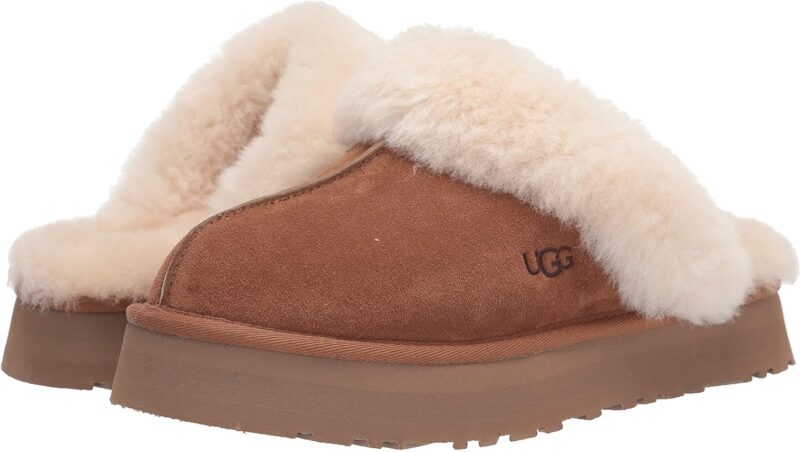 Cozy Comfort: UGG Women's Disquette Slipper Review