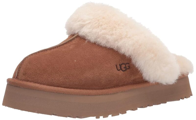 Cozy Comfort: UGG Women's Disquette Slipper Review