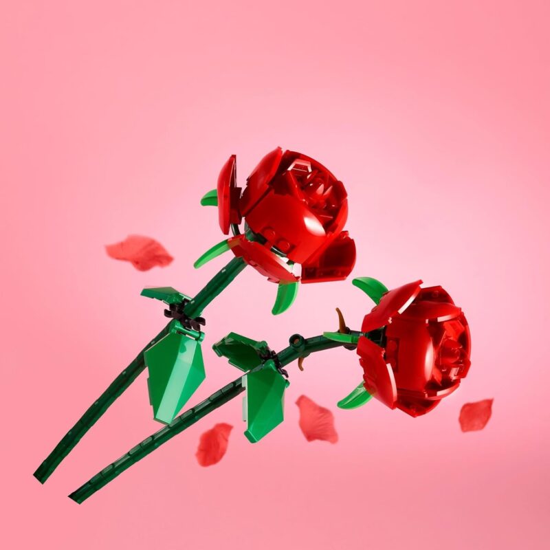 Creative Fun with LEGO Roses: The Perfect Gift for Kids 8+