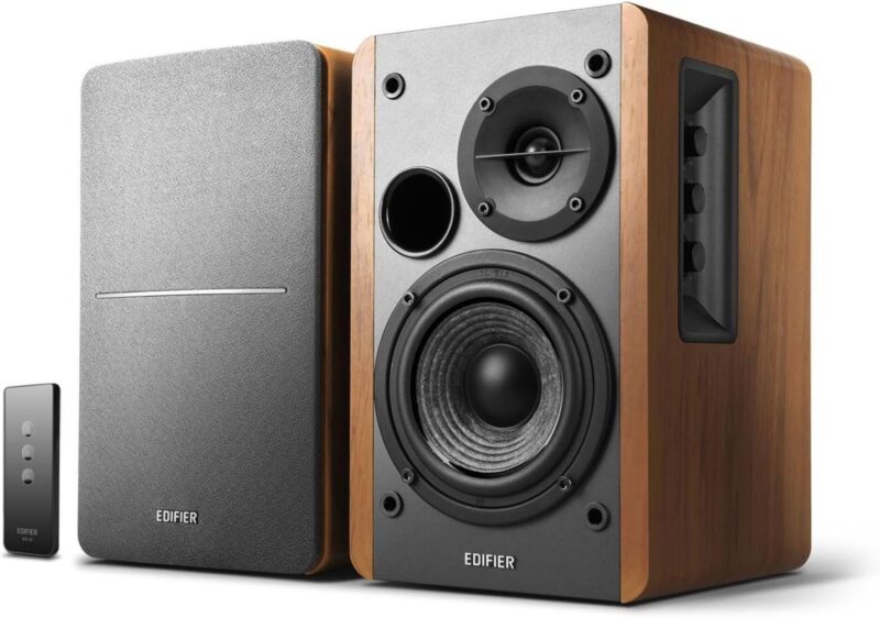 Edifier R1280T Review: Quality Sound in a Stylish Wooden Design