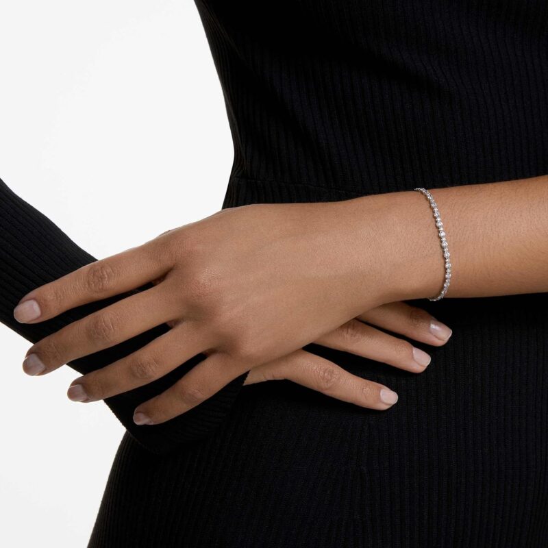 Elegance Redefined: A Review of SWAROVSKI's Subtle Bracelet Collection