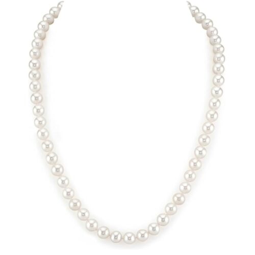 Radiant Elegance: A Review of The Pearl Source's AAA+ Pearl Necklace