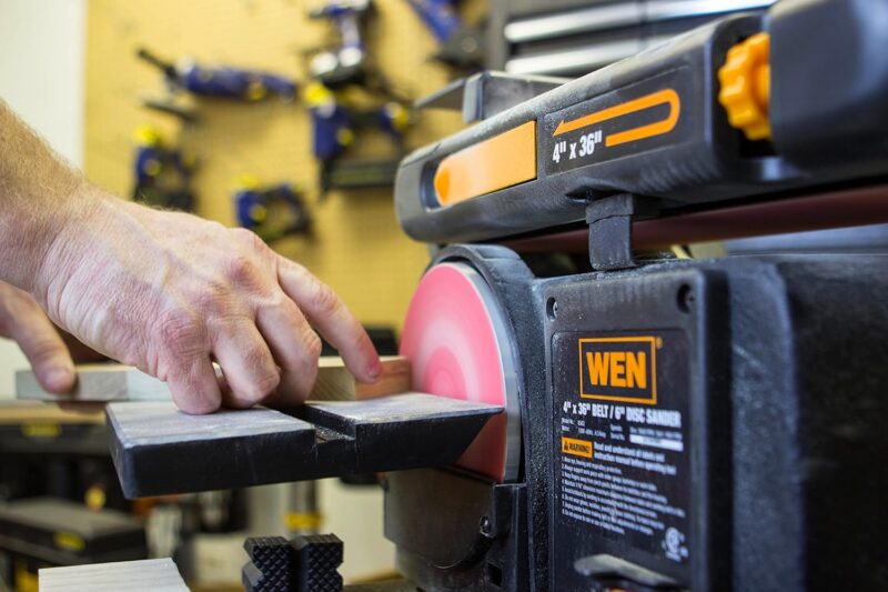 Review of the WEN 6502T Belt and Disc Sander