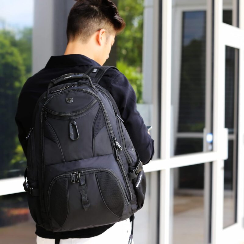 Review: SwissGear 1900 Scansmart TSA 17 Laptop Backpack