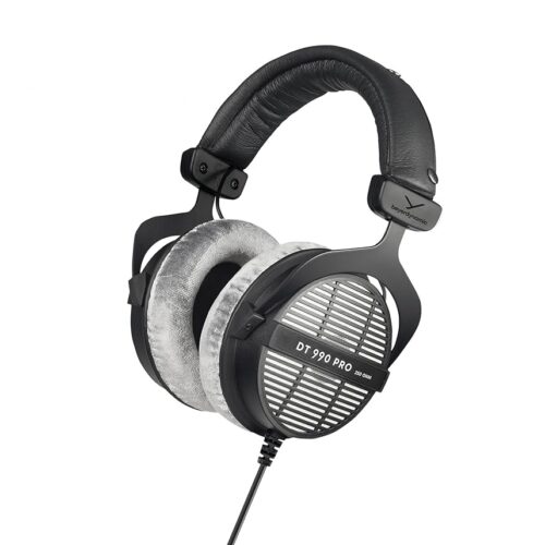 Unleashing Sound: A Comprehensive Review of Beyerdynamic DT 990 Pro