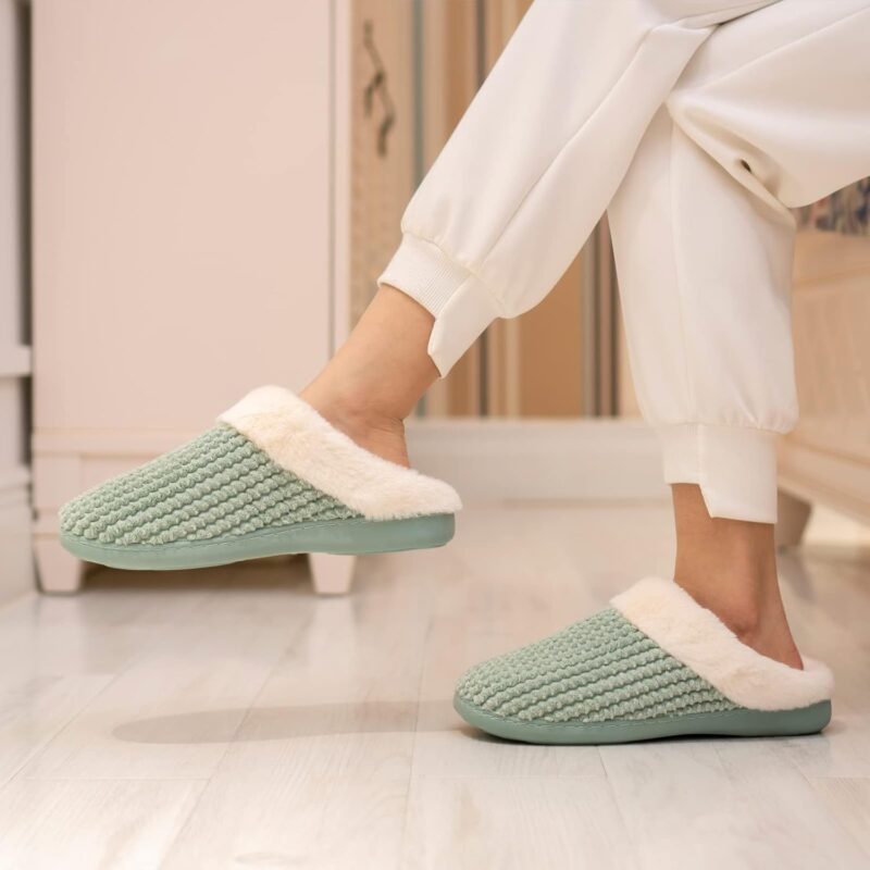 WateLves Women's Plush Memory Foam Slippers Review